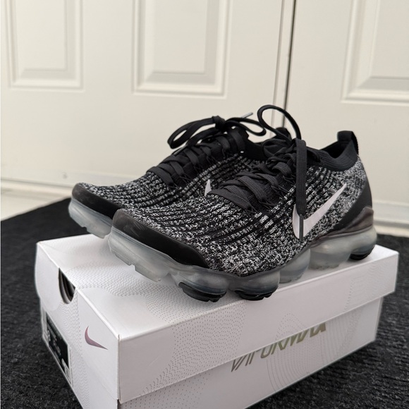 Nike Shoes - Nike Black & White VaporMax Flyknit Running Shoes